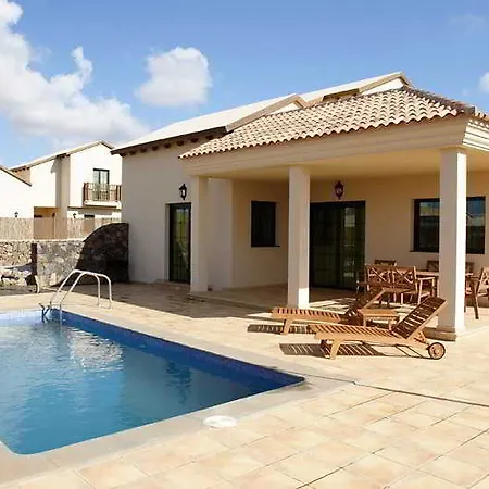 Villa Oasis Casa Vieja La Oliva