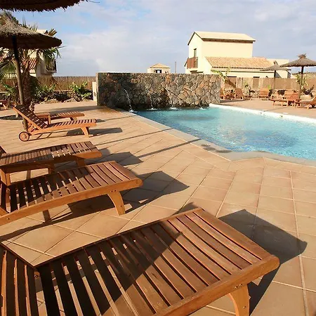Oasis Casa Vieja