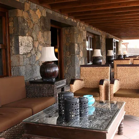 Oasis Casa Vieja