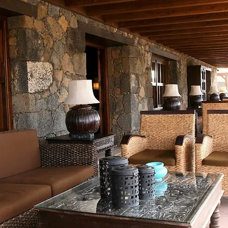 Oasis Casa Vieja * La Oliva