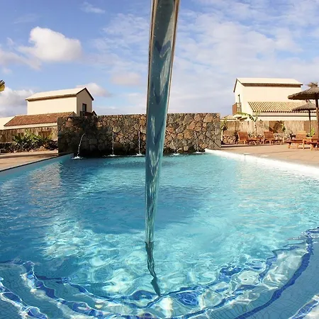 Oasis Casa Vieja