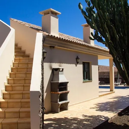Villa Oasis Casa Vieja La Oliva